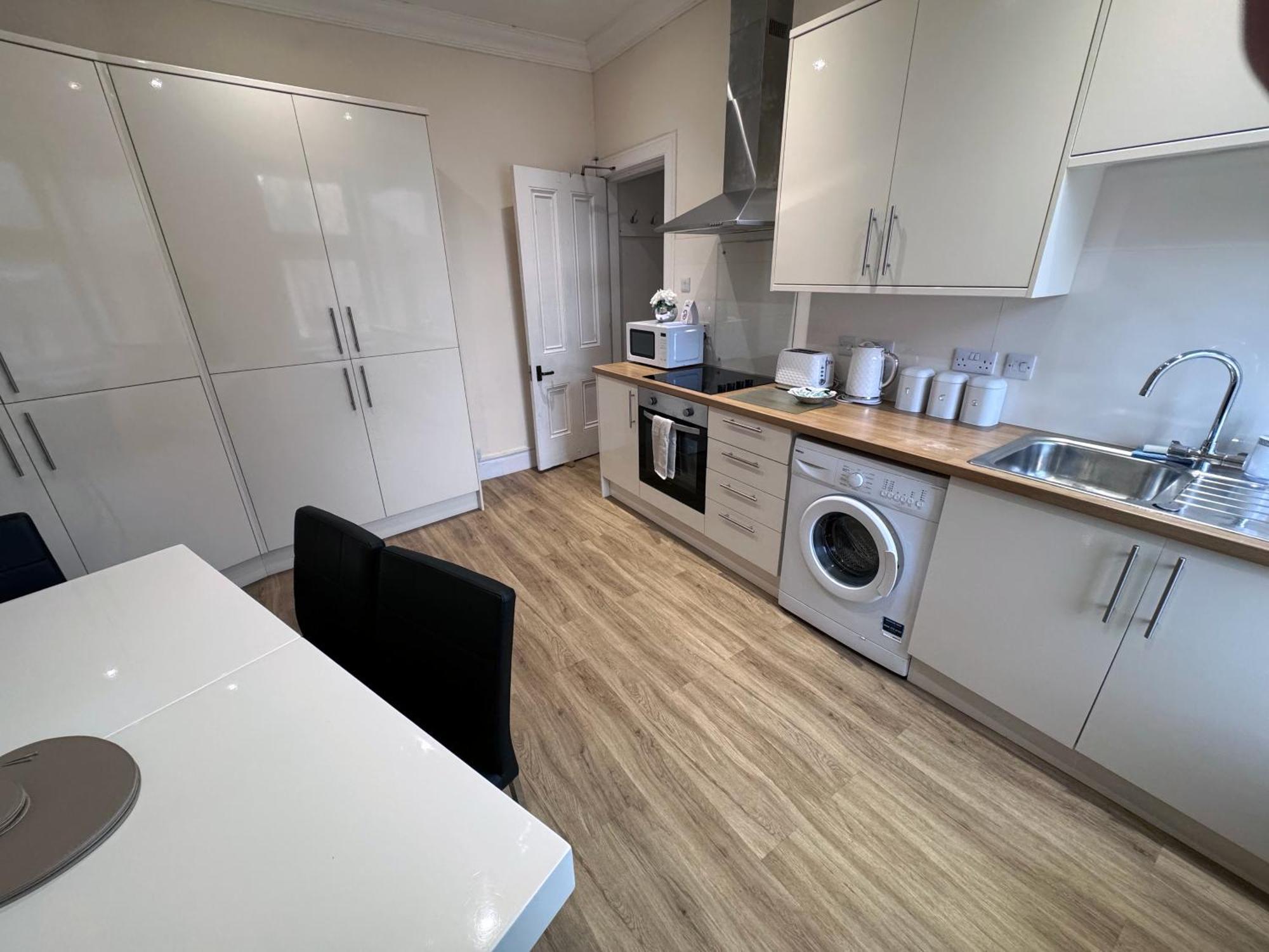 Heart Of Oban Apartment Екстериор снимка